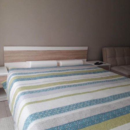Treti Mart North Διαμέρισμα Πριμόρσκο Εξωτερικό φωτογραφία