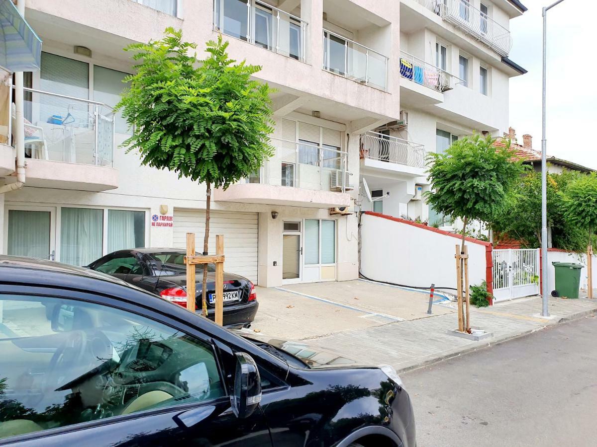 Treti Mart North Διαμέρισμα Πριμόρσκο Εξωτερικό φωτογραφία